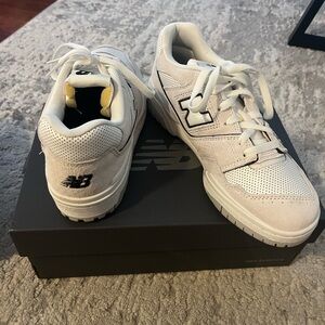 New Balance 550s Color Grey White US Women’s Size 9